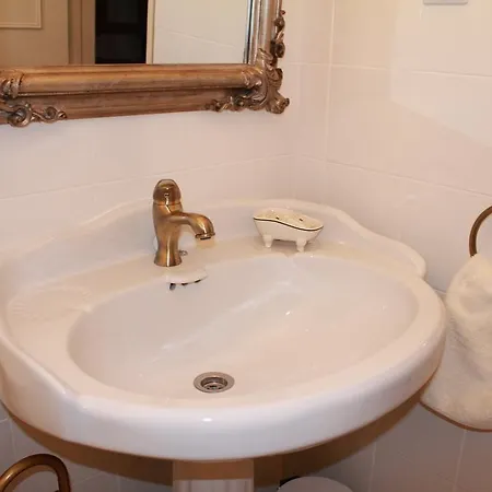 Maison d'hôtes Downtown 4*