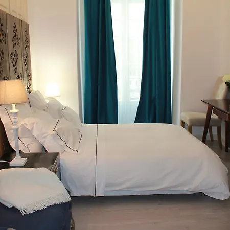 Downtown Maison d'hôtes 4*